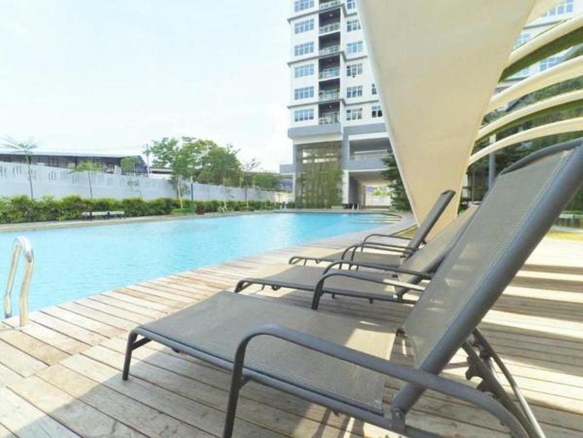 Puchong Skypod Residence, High Floor Balcony Unit, Walking Distance To Ioi Mall, 10Min Drive To Sunway Екстер'єр фото
